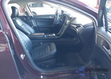 2017 Ford Fusion Se z USA, uszkodzony, nr VIN 3FA6P0T9XHR261718